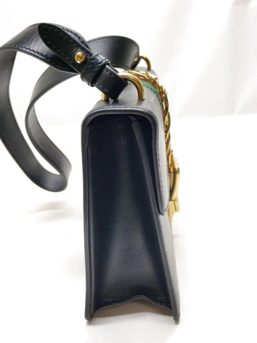 Authentic Gucci Sylvie Leather Shoulder Crossbody Bag Web Stripe Black - Picture 5 of 16